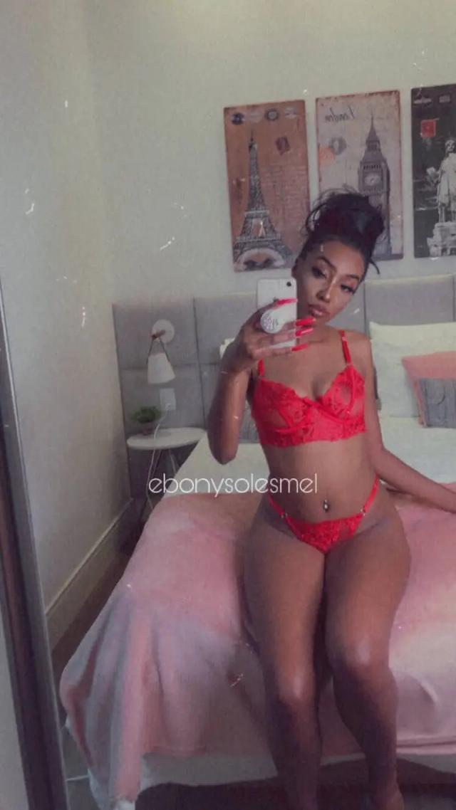 Hot Melissa 🌶️