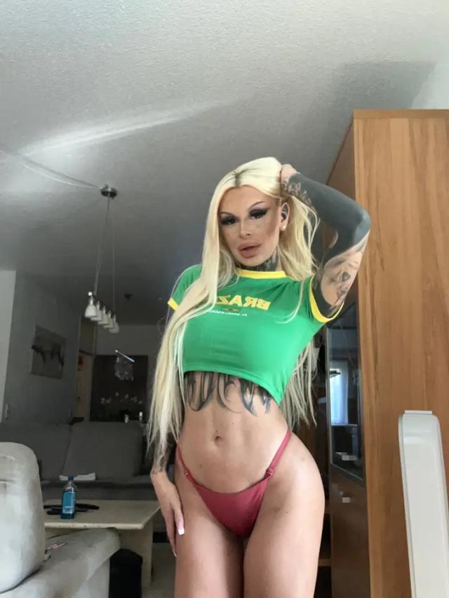 Blondiebomb