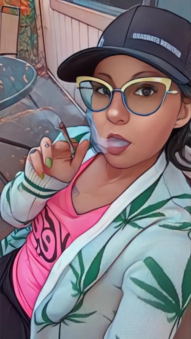 ReeferPinup