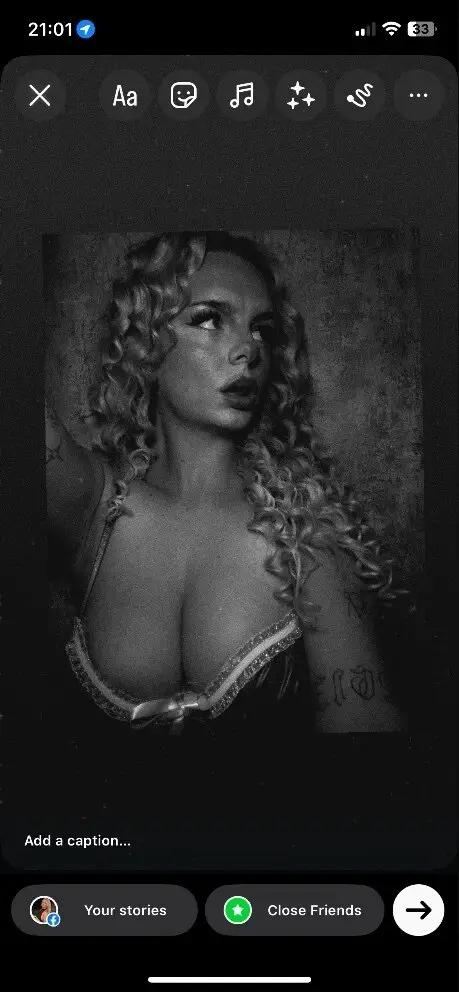 Blonde Barbie ❤️‍🩹