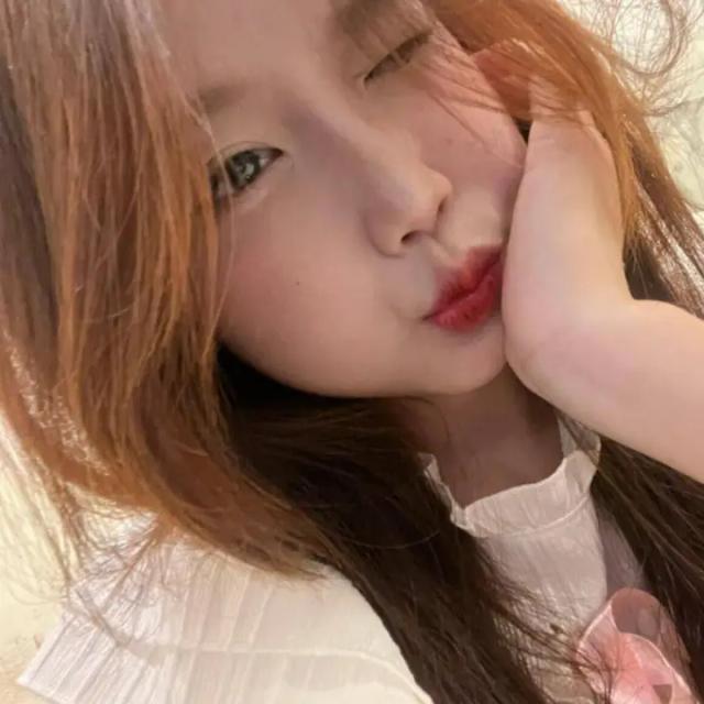 minaa 🍓💕