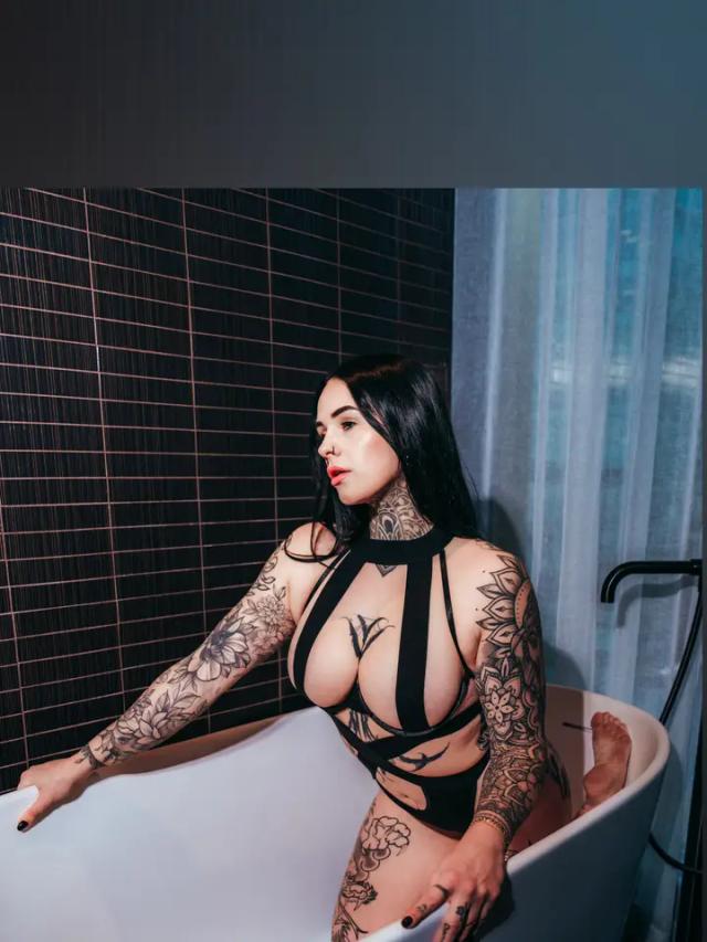Chlo