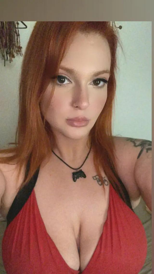 Hilary 🌶