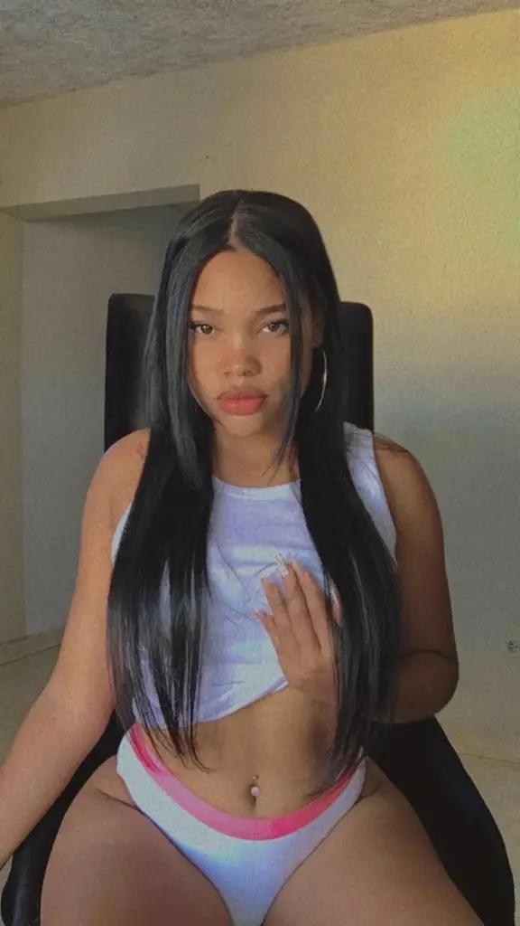 Vanessa De los 15