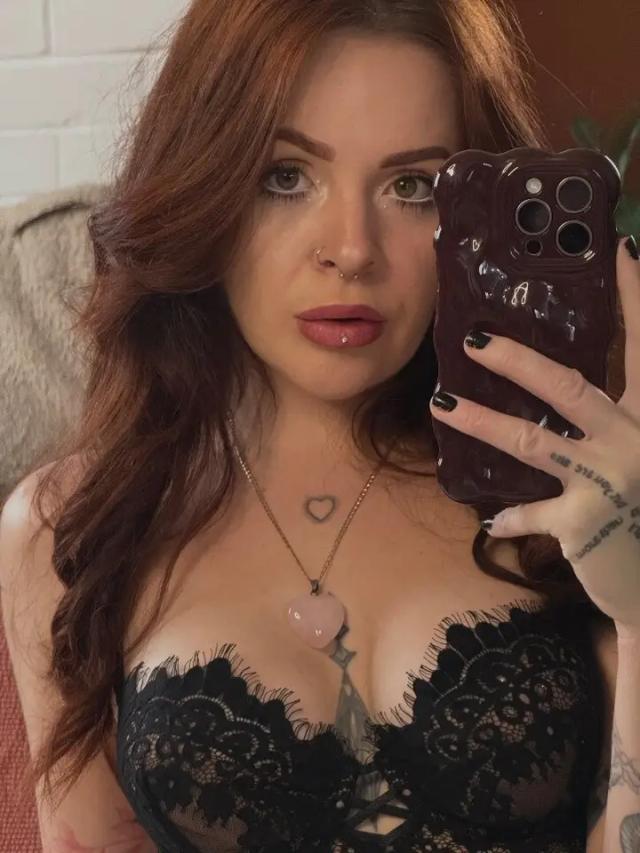 Meg 🌙