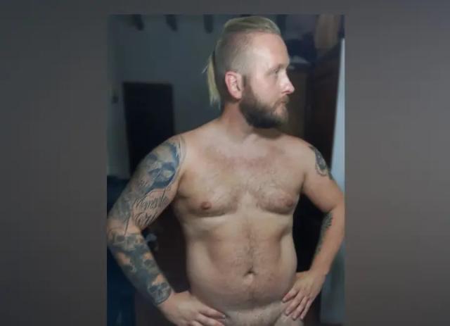 Nicos lowe