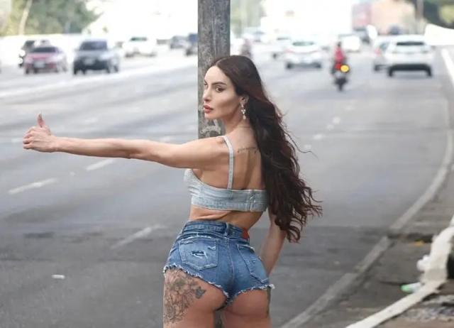 VivianyAguilera