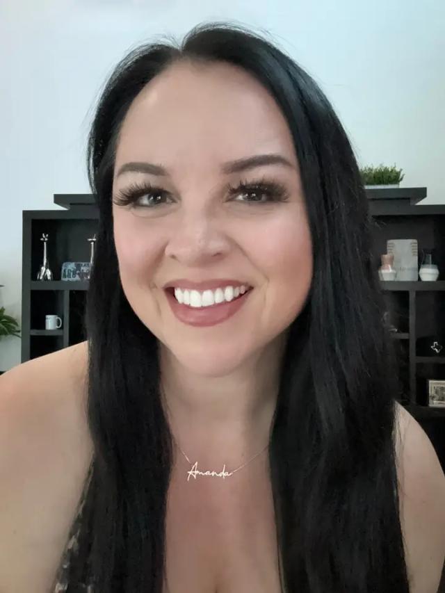 Amanda Thickk