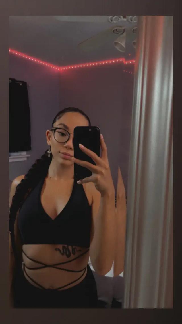 zoelyn🖤