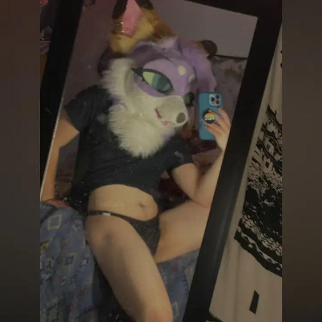 FOXIE ♡