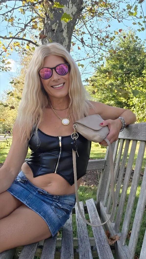 Chrissy Woods