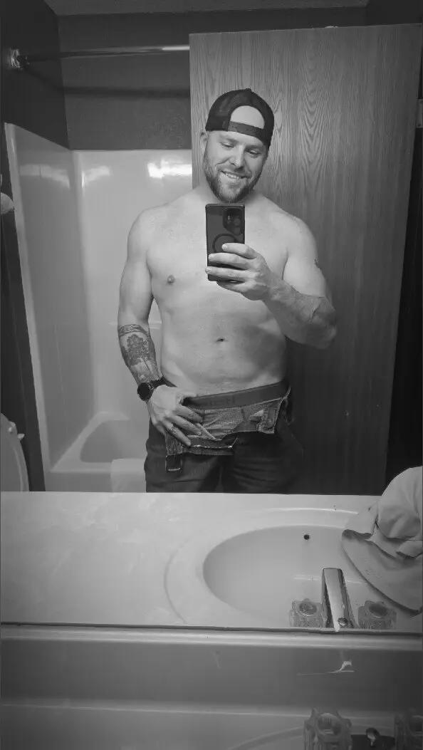 Kole_Huxley