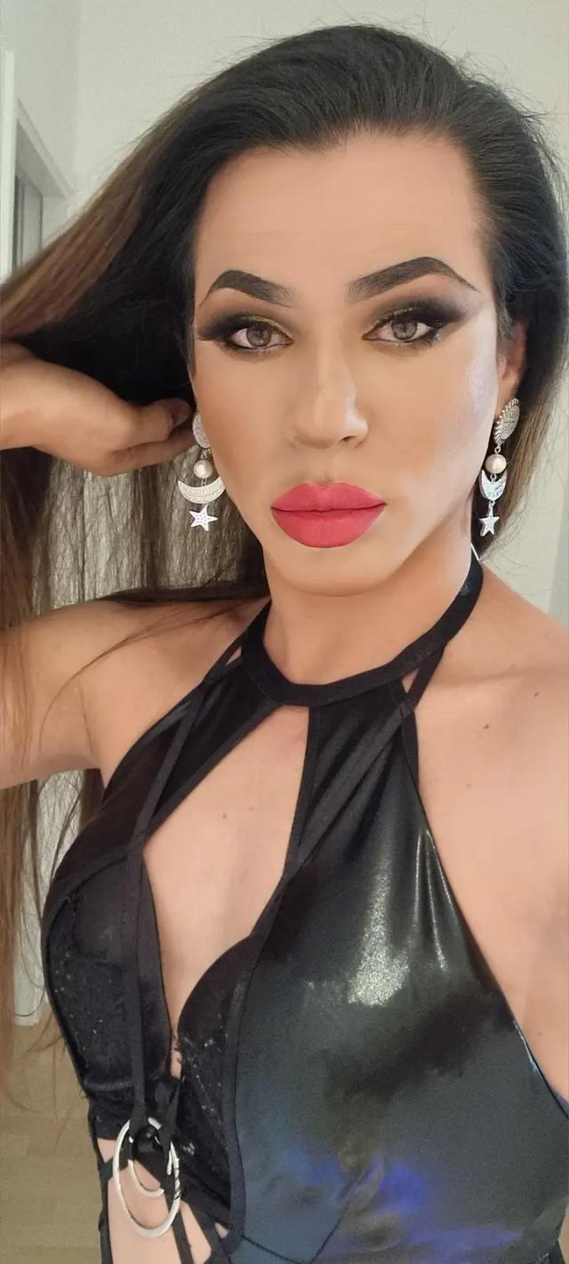 Mistress Grande
