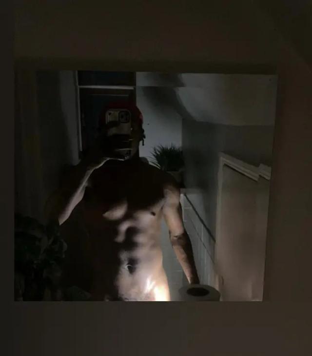 HungLloyd 🍆