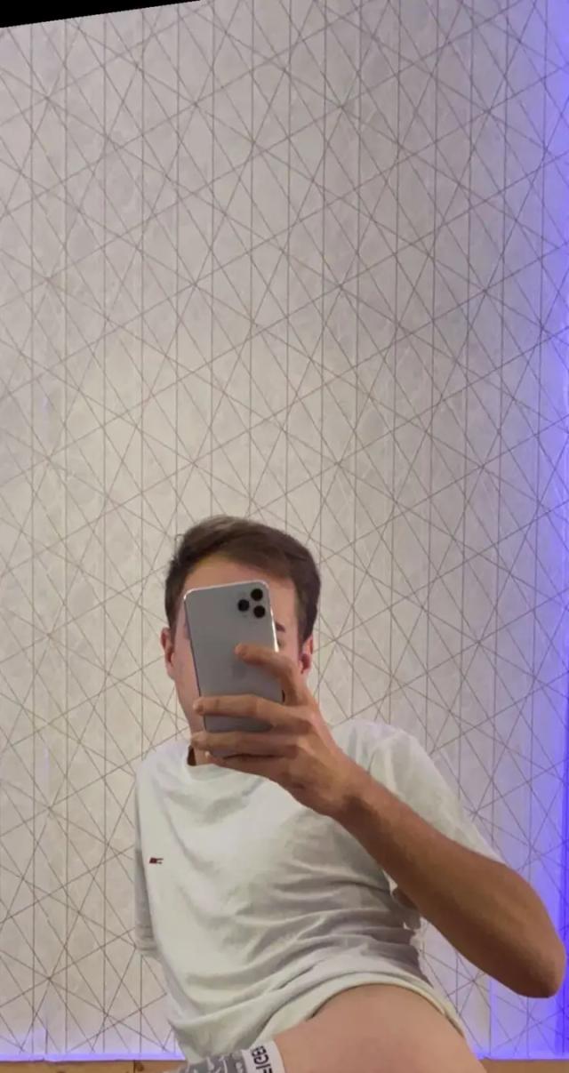 Louis 🇩🇪💦