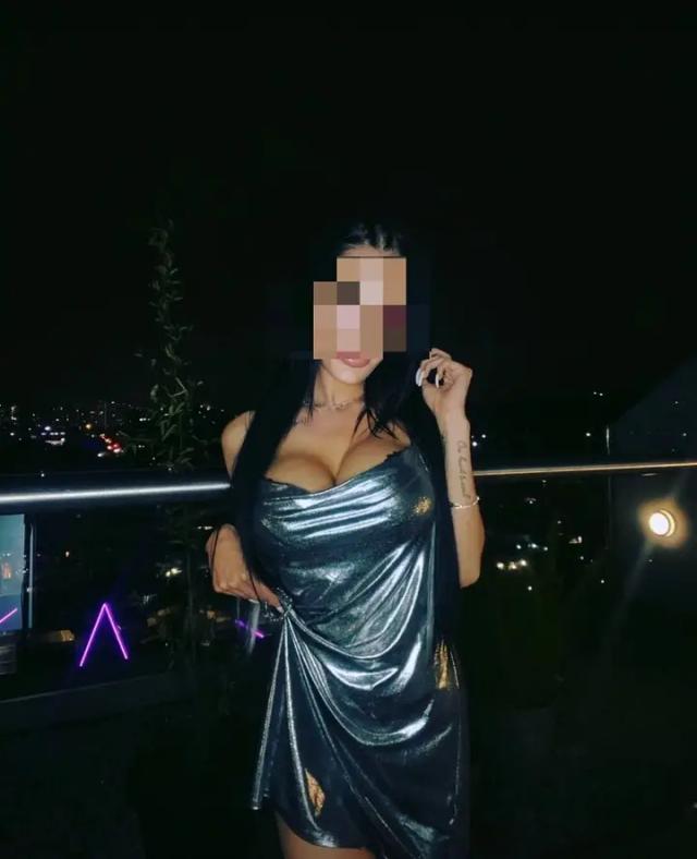 Gina_Jade
