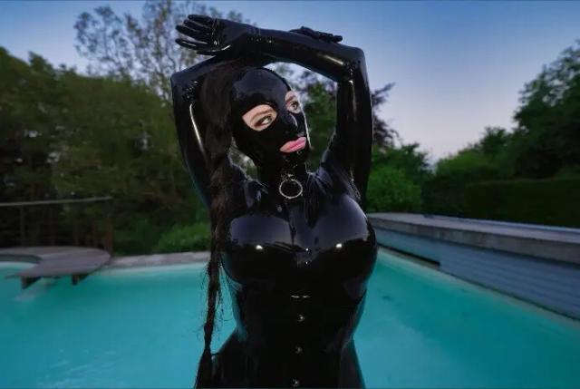 Cristal Kinky