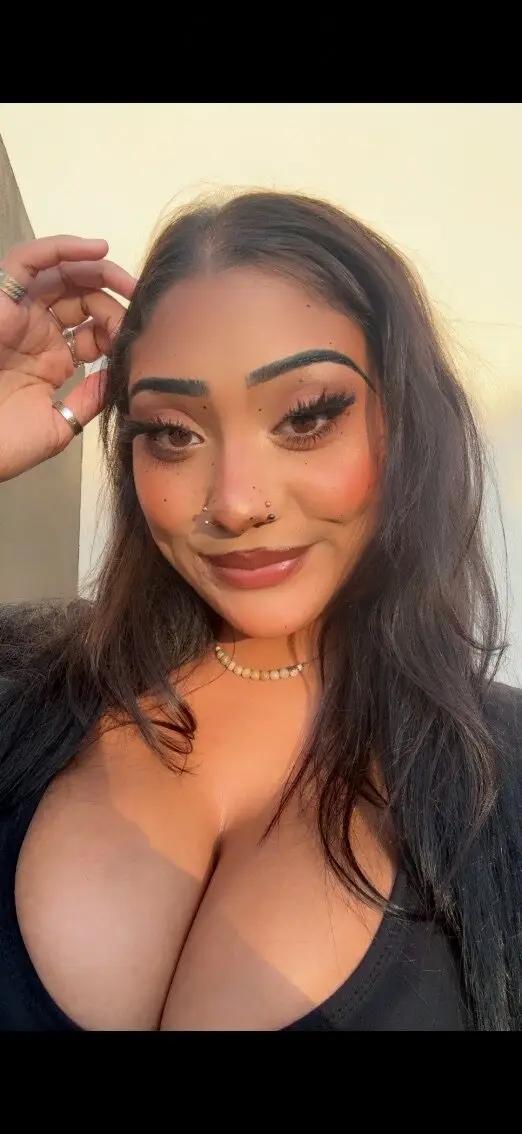 torie🐝✨