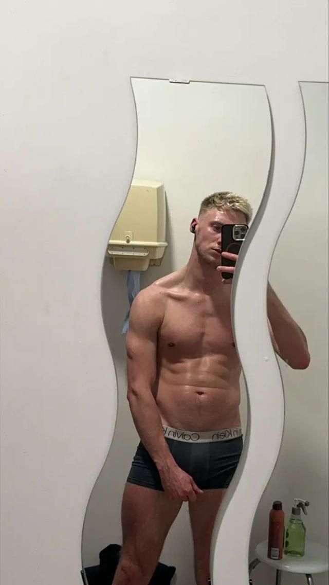 blueblondeboy