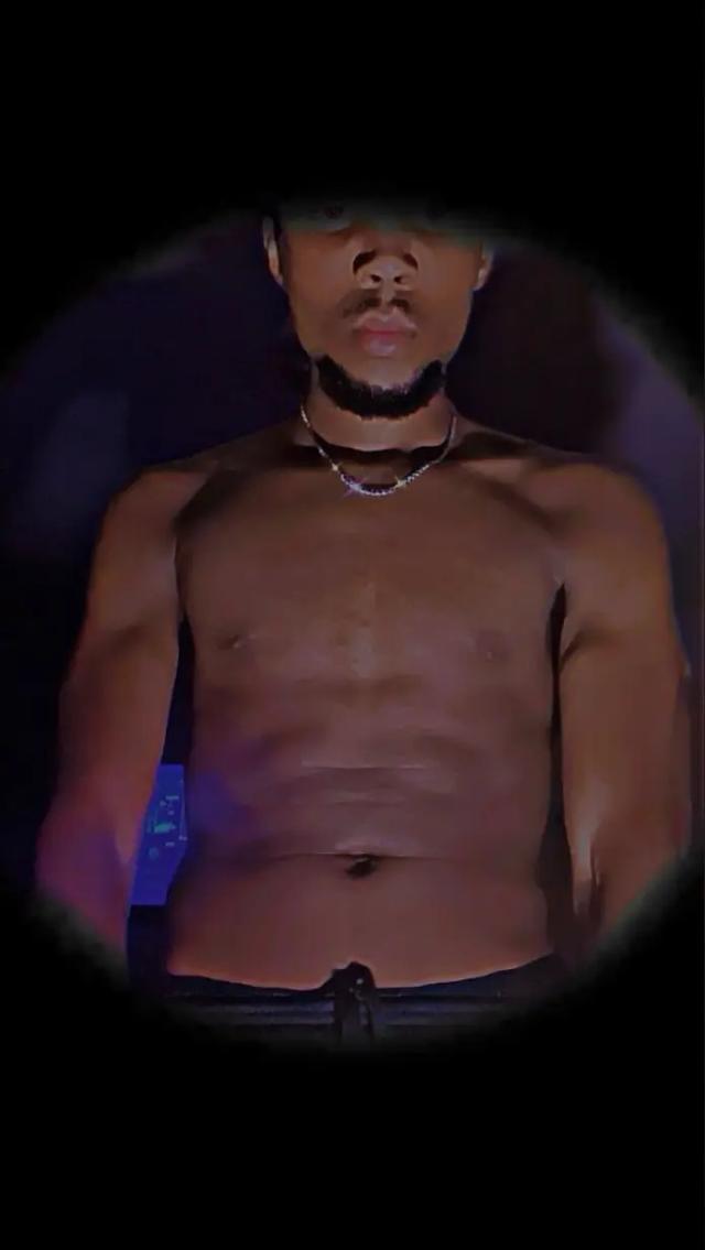 ☆𝒴𝒰𝒩𝒢 𝒮𝒜𝒰𝒞ℰ𝒴 ☆ 👑👑