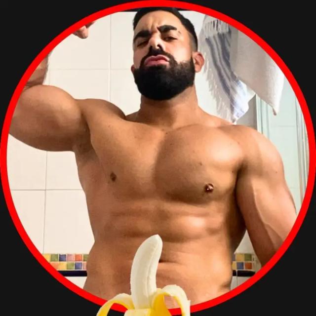 🔥 The Hunk Stripper🔥🥵