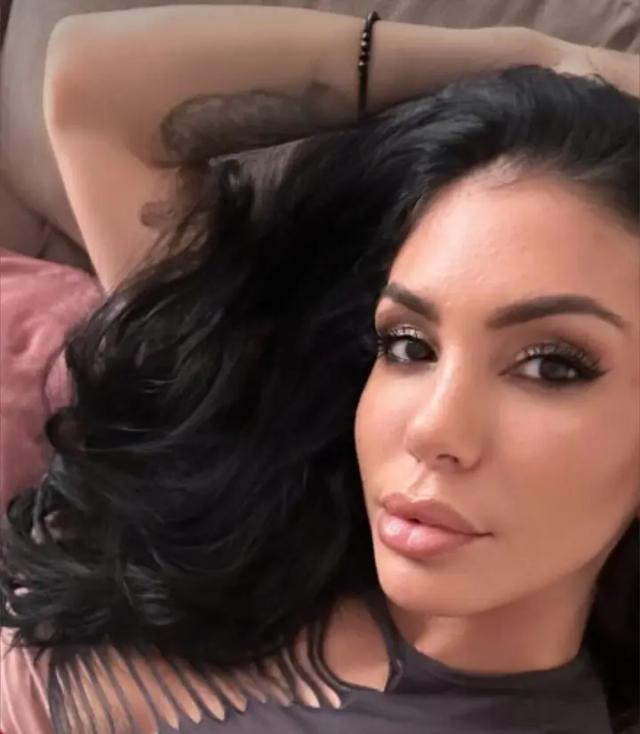 Silvia Sicilia ❤️BOYFRIENDS CLUB❤️