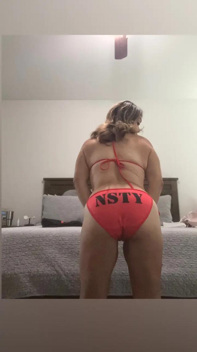 😈YOUR_HOT_QoS_WIFE💋