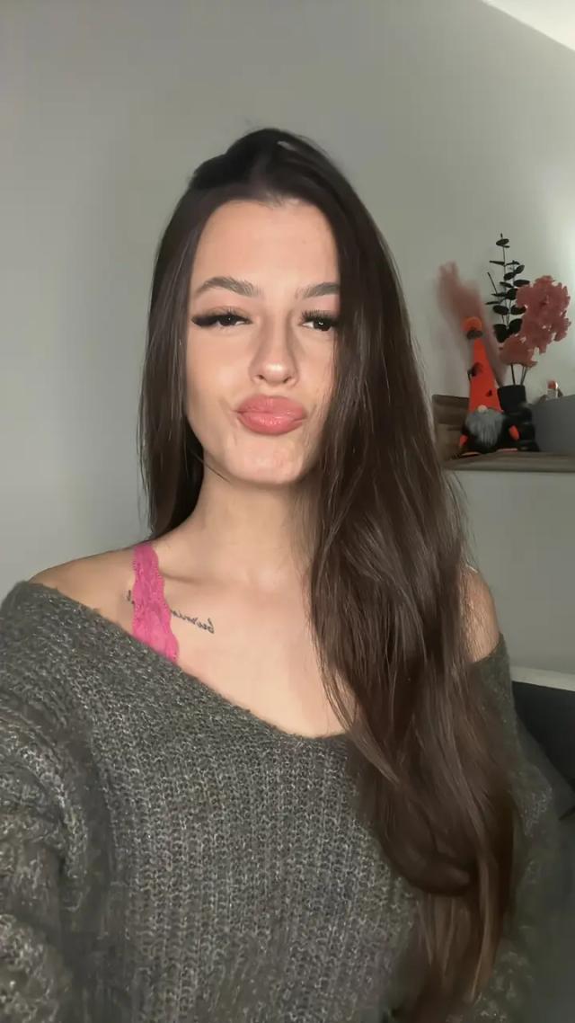 Juicy Nicole 🍑