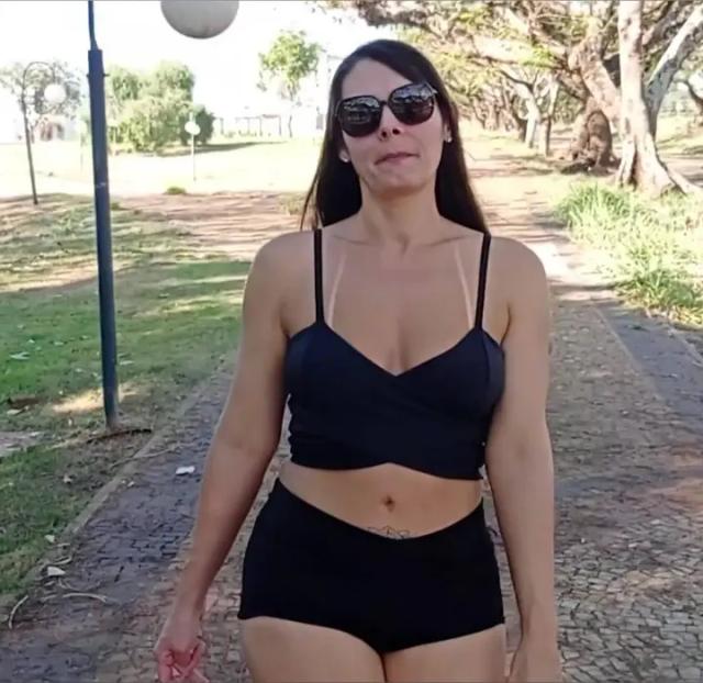 Raquel exibida