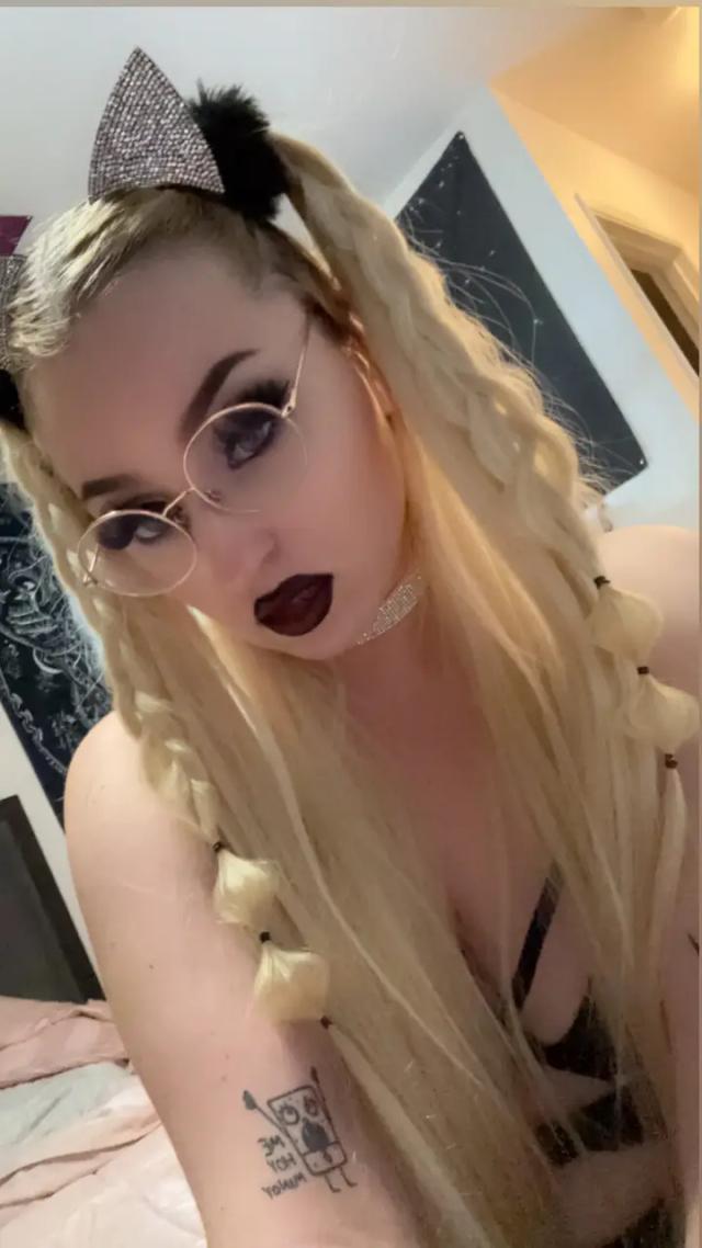 SnowBunnyNikki