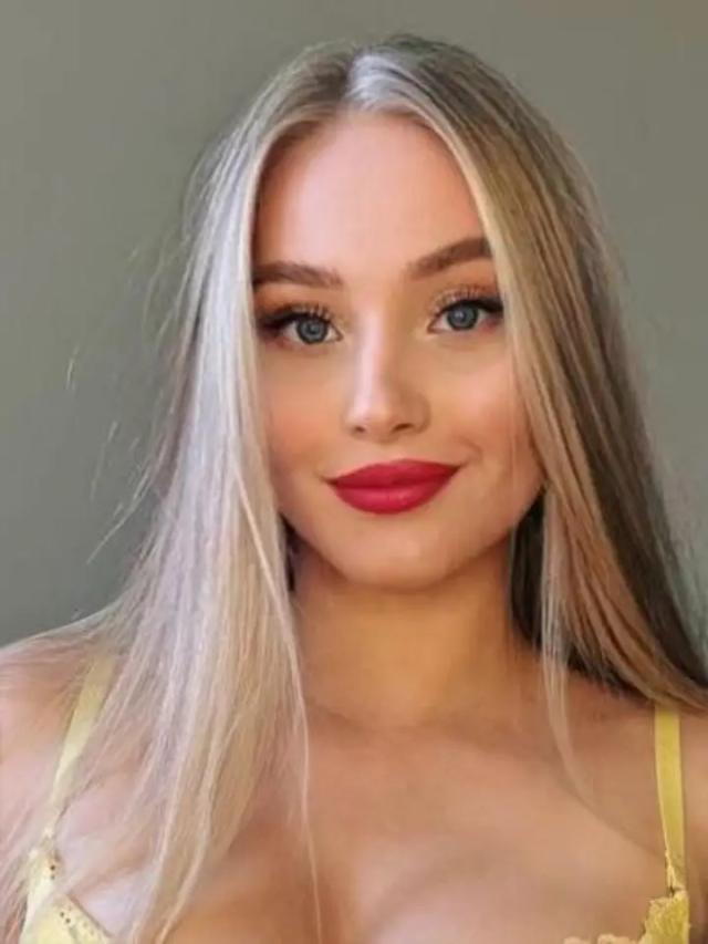Anna Clark