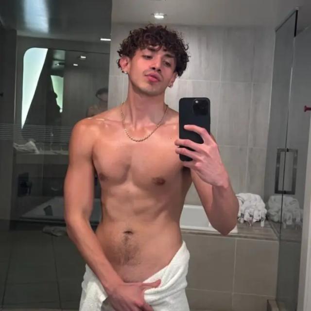 Julian Barboza VIP
