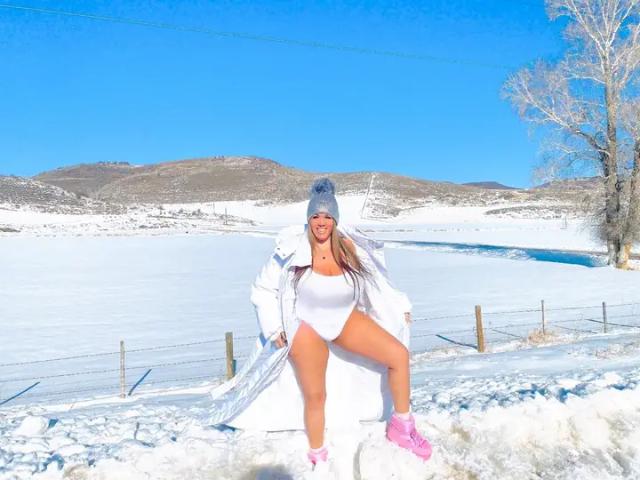 CurvyFunLover