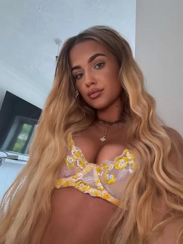 Olivia 💛