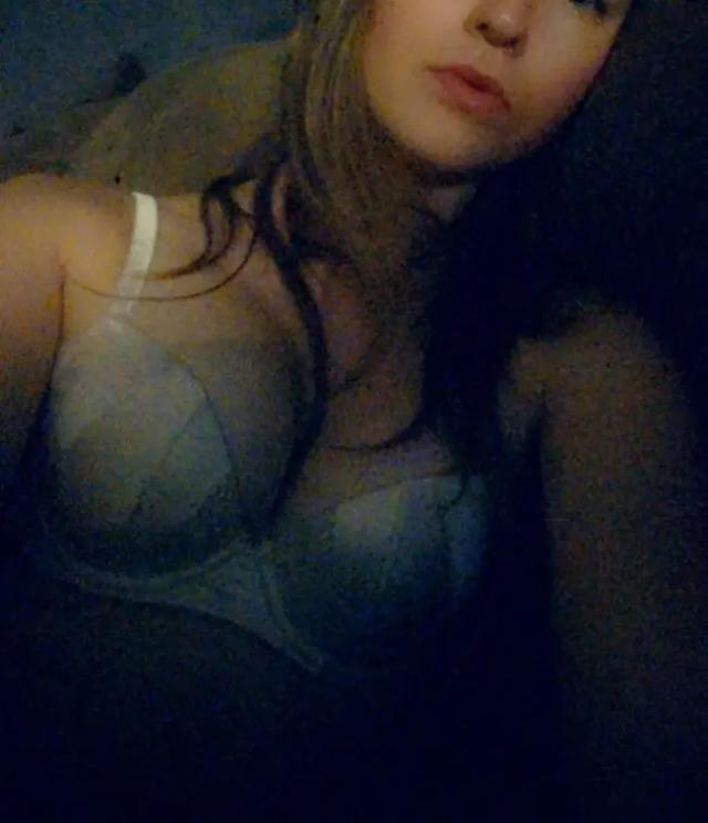 Angel Grey 🖤