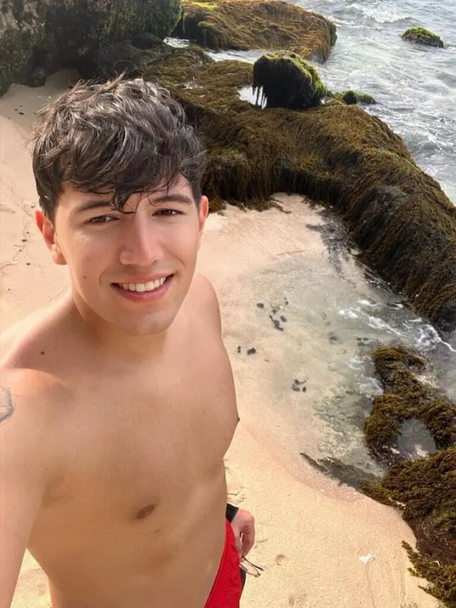 Filippo Italian Twink 💦 FREE