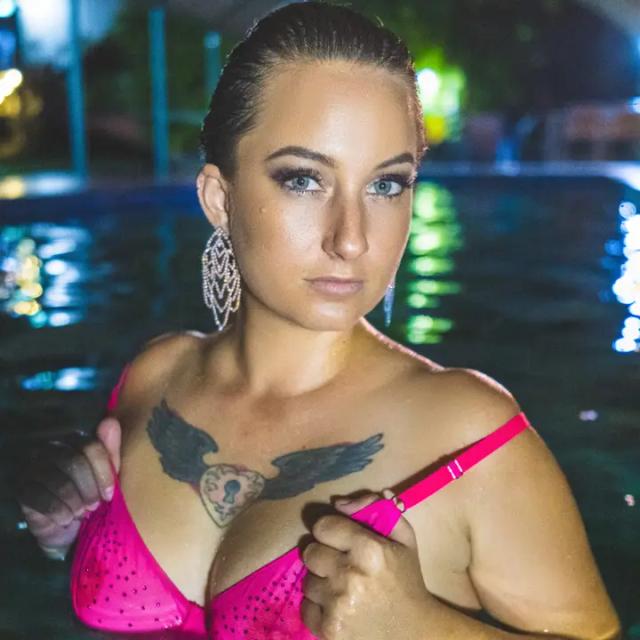 🔥BIMBOFOX VIP 🔥💦💦 𝙳𝙼 𝙵𝙾𝚁 𝙲𝙷𝙰𝚃