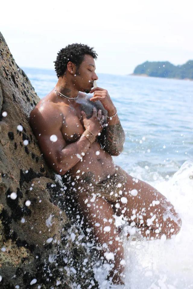 Bruno black