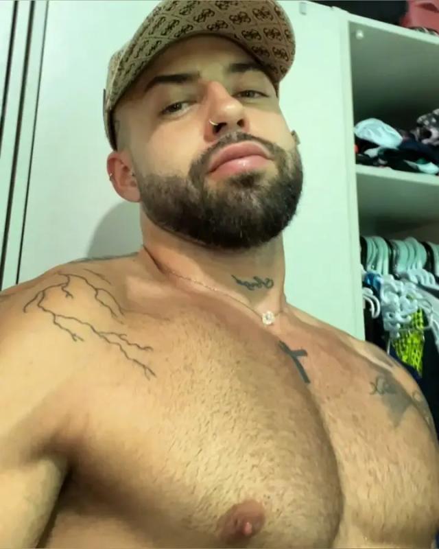 Fernandes