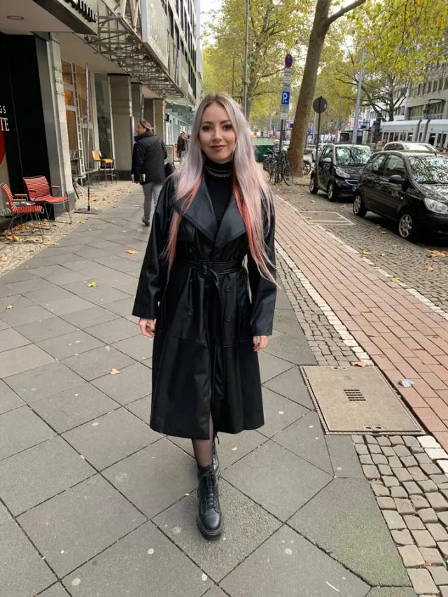 Silly priscilli 🤪