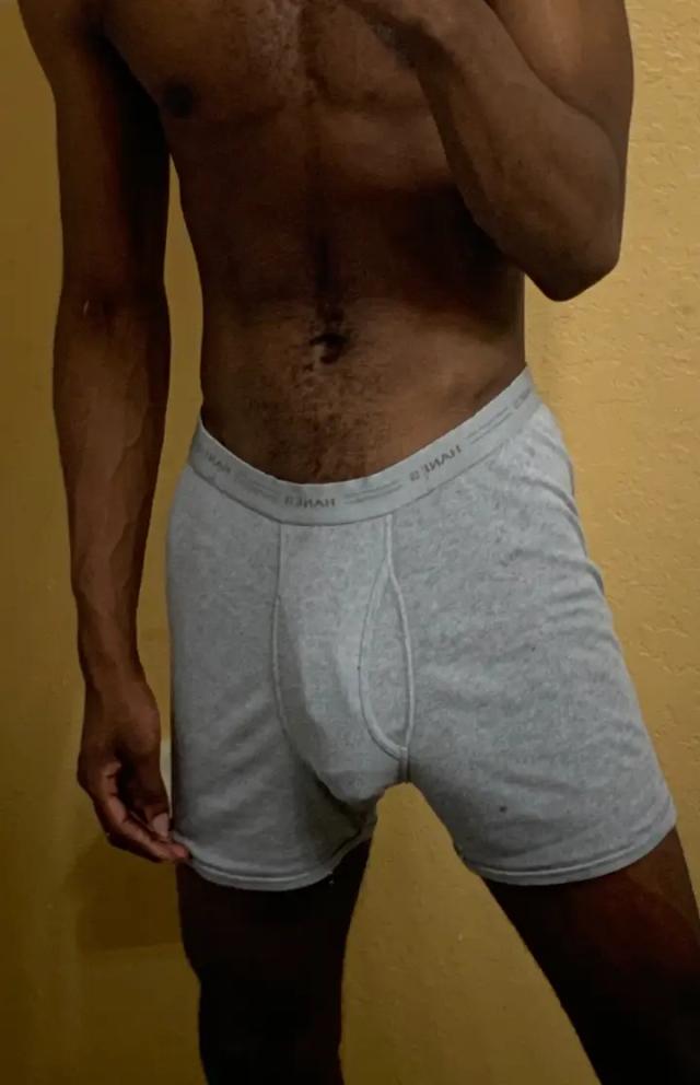 Anthony R Thick 😈