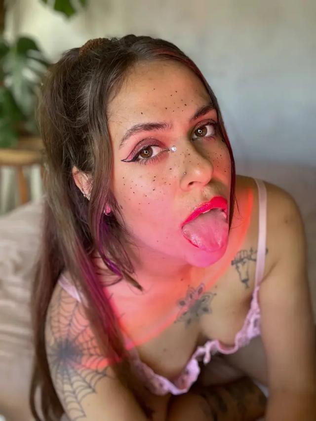 🎀 Lou 🎀 Queef grl 🐚💨