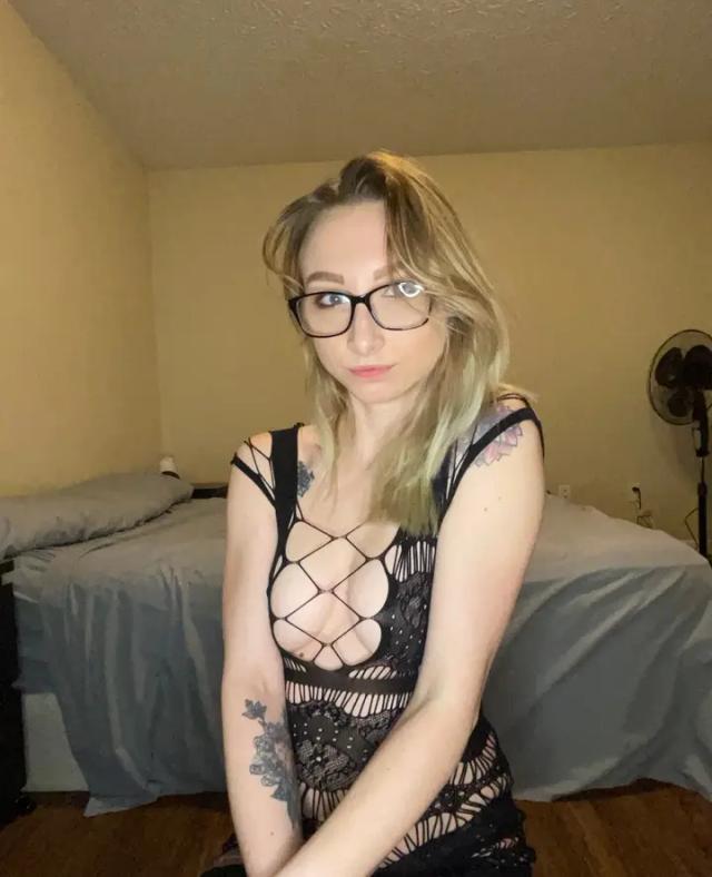 Elizabeth 💋
