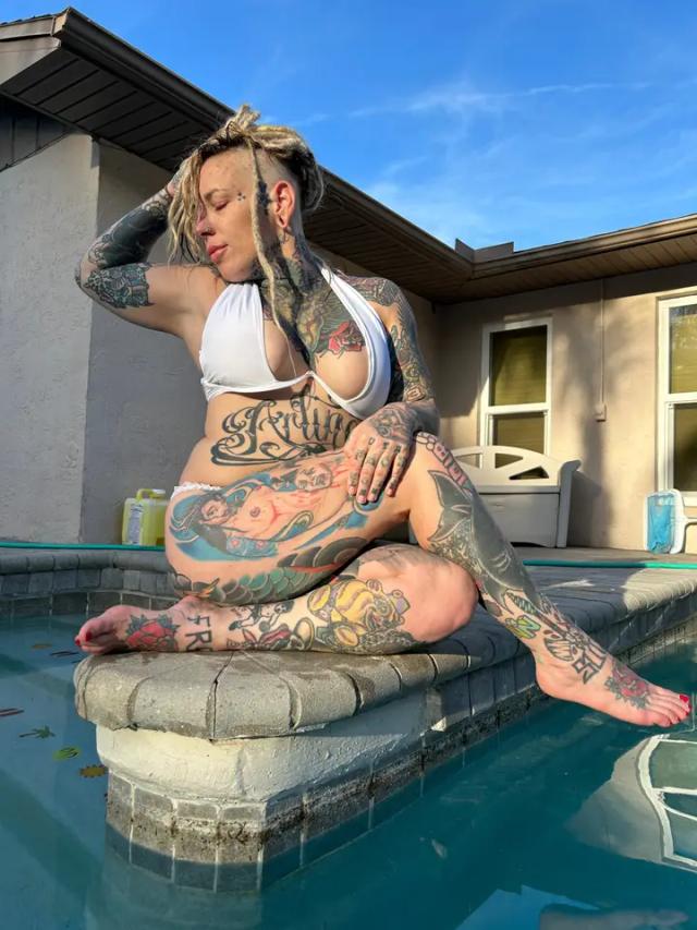 Lindsay Snow