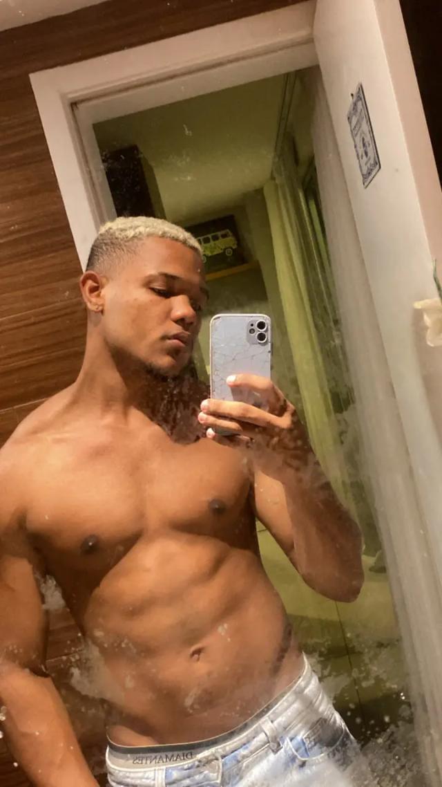Gato preto
