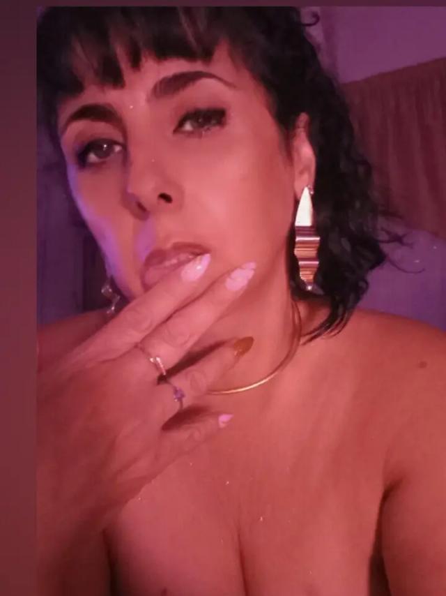 Gil 💜  Sexting  ,Vcall