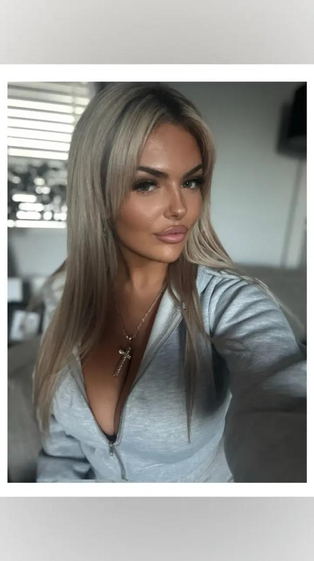 Barbie x