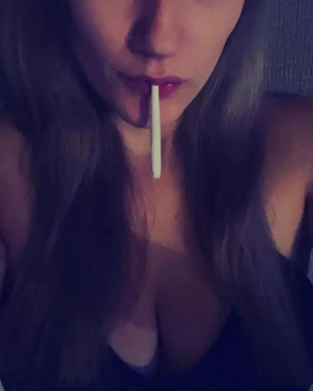 Daniella Smok