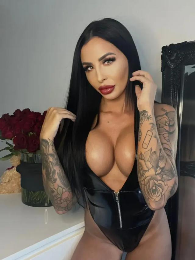 chloe_chase