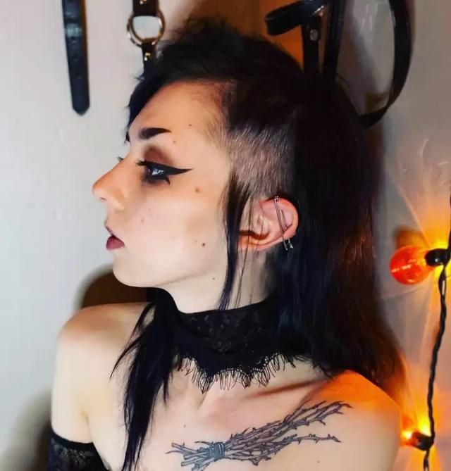 Ellie Nacht